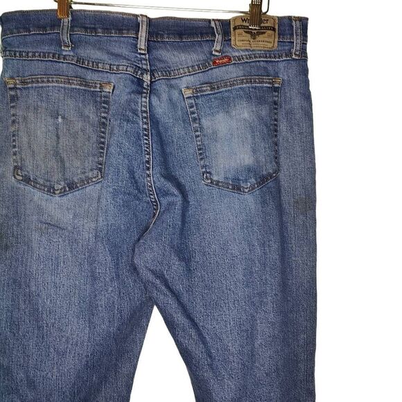 Wrangler Oversized Distressed Marked Work Denim Jeans - Picture 3 of 10